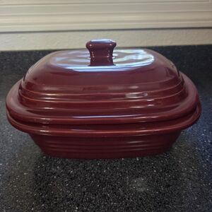 Pampered Chef Deep Covered Baker, 4-quart, Cranberry, #1321